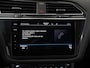 Volkswagen Tiguan Allspace 1.5 TSI R-Line DSG | Leder | Area View | Head Up | Zondag Open!