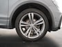 Volkswagen Tiguan Allspace 1.5 TSI R-Line DSG | Leder | Area View | Head Up | Zondag Open!