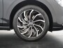 Volkswagen Golf 1.4 eHybrid Style | 17'' Ventura | Stuurverwarming | Zondag Open!