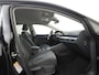 Volkswagen Golf 1.4 eHybrid Style | 17'' Ventura | Stuurverwarming | Zondag Open!