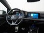 Volkswagen Golf 1.5 eTSI R-Line DSG | 18'' Bergamo | Stuurverwarming | Zondag Open!
