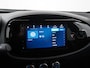 Toyota Aygo X 1.0 VVT-i MT Play Two-Tone | Camera | Adaptief Cruise | Stoelverwarming | Zondag Open!