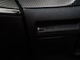 Peugeot e-2008 EV Allure 54 kWh 3 fase | SOH 94% | Navigatie | Camera | Blindspot | Zondag Open!