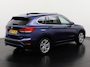 BMW X1 xDrive25e | Panoramadak | Sport stoelen | Camera | 18" | Zondag Open!