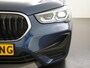 BMW X1 xDrive25e | Panoramadak | Sport stoelen | Camera | 18" | Zondag Open!