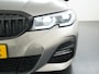 BMW 3-Serie Touring 318i Business Edition Plus M Sport | Leder | Elekr. Achterklep | Camera | Digital Cockpit | Zondag Open!