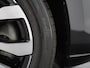 Volkswagen Golf 1.0 eTSI Active DSG | Camera | Stoel & Stuurverwarming | Zondag Open!