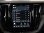 Volvo XC60 T8 Long Range AWD Ultimate | Trekhaak | Head up | Harman/Kardon | Zondag Open!