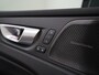 Volvo XC60 T8 Long Range AWD Ultimate | Trekhaak | Head up | Harman/Kardon | Zondag Open!