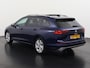 Volkswagen Golf Variant 1.0 eTSI Life DSG | Panoramadak | Stuurverwarming | Zondag Open!