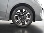 Peugeot 208 1.2 Hybrid 110 e-DCS6 Allure | Apple Carplay | Parkeersensor | LED | Zondag Open!