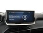 Peugeot 208 1.2 Hybrid 110 e-DCS6 Allure | Apple Carplay | Parkeersensor | LED | Zondag Open!