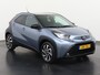 Toyota Aygo X 1.0 VVT-i MT Play Two-Tone | Camera | Stoelverwarming | 17" LMV | Adaptief Cruise | Zondag Open!