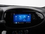 Toyota Aygo X 1.0 VVT-i MT Play Two-Tone | Camera | Stoelverwarming | 17" LMV | Adaptief Cruise | Zondag Open!