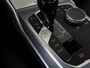 BMW 3-Serie Touring 330e xDrive M Sport Shadow | Panoramadak | Trekhaak | Laserlight | Head up | Zondag Open!
