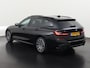 BMW 3-Serie Touring 330e xDrive M Sport Shadow | Panoramadak | Trekhaak | Laserlight | Head up | Zondag Open!
