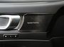 Volvo XC40 1.5 T5 Recharge Inscription | Panoramadak | Zondag Open!