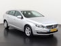 Volvo V60 1.5 T2 Kinetic | Trekhaak | Standkachel | Stoelverwarming | Zondag Open!