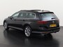Volkswagen Passat Variant 1.4 TSI PHEV GTE | Panoramadak | Area View | Trekhaak | Stuurverwarming | Zondag Open!