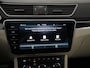 Skoda Superb Combi 1.4 TSI iV Laurin & Klement | Panoramadak | Trekhaak | Zondag Open!