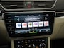 Skoda Superb Combi 1.4 TSI iV Laurin & Klement | Panoramadak | Trekhaak | Zondag Open!