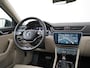 Skoda Superb Combi 1.4 TSI iV Laurin & Klement | Panoramadak | Trekhaak | Zondag Open!
