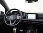 Volkswagen Golf Variant 1.5 eTSI R-Line DSG | 150PK | Trekhaak | Camera | Stuurverwarming | Zondag Open!
