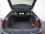 Volkswagen Golf Variant 1.5 eTSI R-Line DSG | 150PK | Trekhaak | Camera | Stuurverwarming | Zondag Open!
