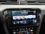 Volkswagen Passat Variant 1.4 TSI PHEV GTE | Panoramadak | Trekhaak | Leder | Digital Cockpit | Zondag Open!