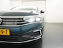 Volkswagen Passat Variant 1.4 TSI PHEV GTE | Panoramadak | Trekhaak | Leder | Digital Cockpit | Zondag Open!