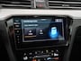 Volkswagen Passat Variant 1.4 TSI PHEV GTE | Panoramadak | Trekhaak | Leder | Digital Cockpit | Zondag Open!