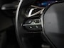 Peugeot 2008 1.2 PureTech GT Automaat | Pano/Schuifdak | Trekhaak | Camera | Blind Spot | Digital Cockpit | Zondag Open!