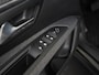 Peugeot 5008 1.2 PureTech Active Pack Automaat | 7 Persoons | Trekhaak | Digital Cockpit | Zondag Open!
