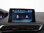 Peugeot 5008 1.2 PureTech Active Pack Automaat | 7 Persoons | Trekhaak | Digital Cockpit | Zondag Open!