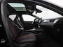 Renault Captur 1.6 E-Tech Plug-in Hybrid 160 R.S. Line | Panoramadak | Trekhaak | Stoelverwarming | RS | Zondag Open!