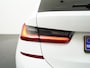 BMW 3-Serie Touring 320e M Sport Shadow | Panoramadak | Trekhaak | Camera | Zondag Open!