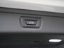 BMW 3-Serie Touring 320e M Sport Shadow | Panoramadak | Trekhaak | Camera | Zondag Open!