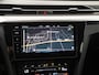 Volkswagen Arteon Shooting Brake 1.4 TSI eHybrid Elegance | Area View | Stuurverwarming | Zondag Open!