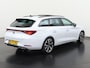 SEAT Leon Sportstourer 1.5 eTSI FR | Panoramadak | Memory stoel | Beats Audio | Zondag Open!