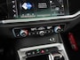Audi Q3 45 TFSIe S Line Black optiek | Panoramadak | Leder | Camera | Zondag Open!