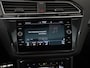 Volkswagen Tiguan 1.4 TSI eHybrid R-Line | Panoramadak | Camera | Zondag Open!