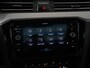 Volkswagen Passat Variant 1.4 TSI PHEV GTE | Digital Cockpit | Panoramadak | Trekhaak | Zondag Open!