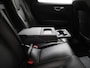 Volvo XC60 2.0 T8 Twin Engine AWD Inscription | Panoramadak | Massage | Harman/Kardon | HUD | Zondag Open!