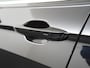 Volkswagen Tiguan 1.4 TSI Connected R-Line | Trekhaak | Dynamic Light Assist | 19" Sebring | Zondag Open!