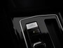 Volkswagen Golf 1.5 eTSI R-Line DSG | Stoel & Stuurverwarming | Zondag Open!