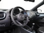 Toyota Aygo X 1.0 VVT-i MT Play Two-Tone | Camera | Stoelverwarming | Adaptief Cruise | Zondag Open!