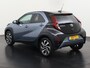 Toyota Aygo X 1.0 VVT-i MT Play Two-Tone | Camera | Stoelverwarming | Adaptief Cruise | Zondag Open!