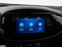 Toyota Aygo X 1.0 VVT-i MT Play Two-Tone | Camera | Stoelverwarming | Adaptief Cruise | Zondag Open!