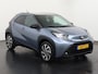 Toyota Aygo X 1.0 VVT-i MT Play Two-Tone | Camera | Stoelverwarming | Adaptief Cruise | Zondag Open!