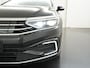 Volkswagen Passat Variant 1.4 TSI PHEV GTE | DCC Adaptief | Panoramadak | Zondag Open!